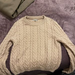 American Eagle Sweater